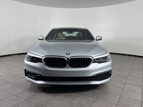 Used 2019 BMW 530i w/ Convenience Package RWD image 6
