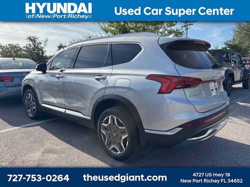 Used 2022 Hyundai Santa Fe Limited image 2