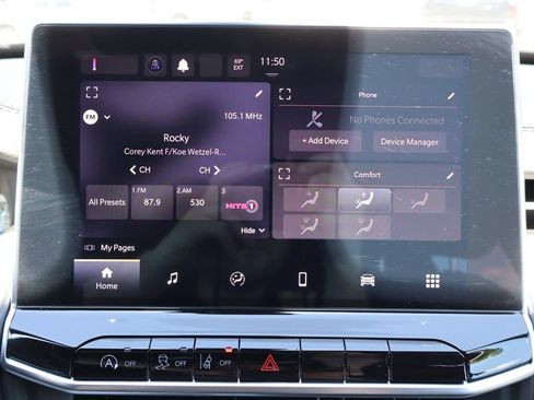 Used 2024 Jeep Compass Latitude w/ Sun and Sound Group AWD/4WD image 11