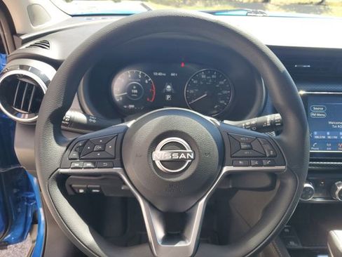 Certified 2023 Nissan Kicks SV FWD image 16
