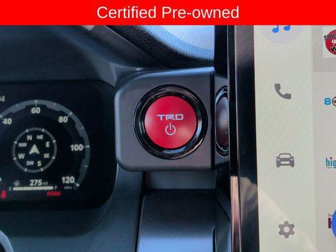 Certified 2025 Toyota Tacoma TRD Off-Road AWD/4WD image 22