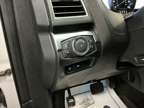 Used 2017 Ford Explorer Limited AWD/4WD image 12
