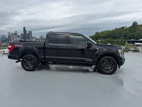Used 2021 Ford F150 Lariat w/ Equipment Group 502A High AWD/4WD image 2