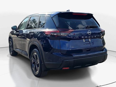 New 2026 Nissan Rogue SV FWD image 8