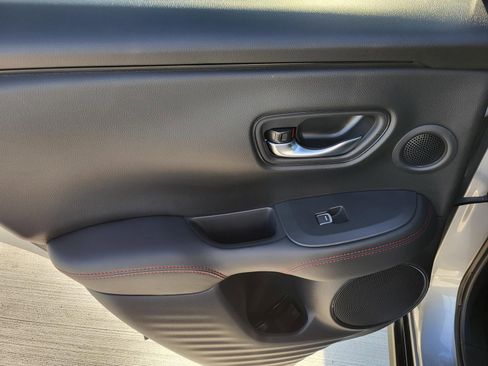 Used 2025 Acura ADX A-Spec image 12