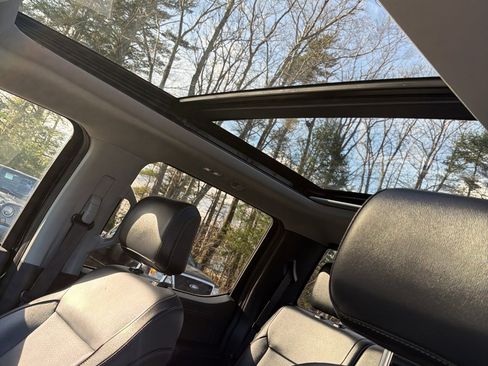 Used 2024 Ford F350 Lariat w/ Sport Appearance Package image 20