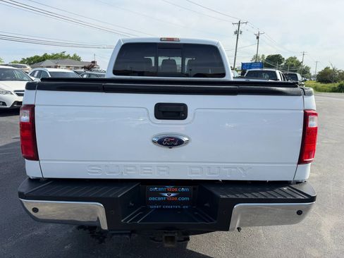Used 2016 Ford F250 Lariat w/ Lariat Ultimate Package AWD/4WD image 4