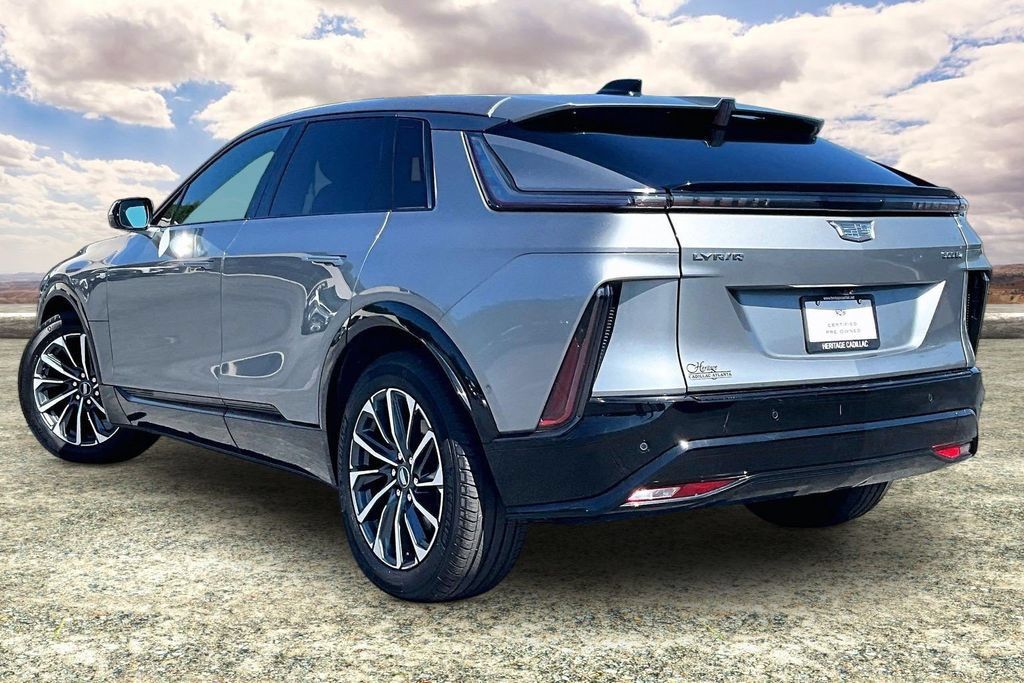 Certified 2024 Cadillac Lyriq Sport AWD/4WD image 4
