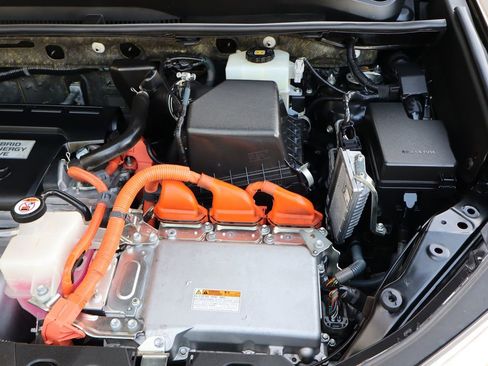 Used 2017 Toyota RAV4 Limited image 43