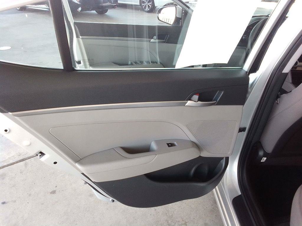 Used 2020 Hyundai Sonata SE FWD image 19