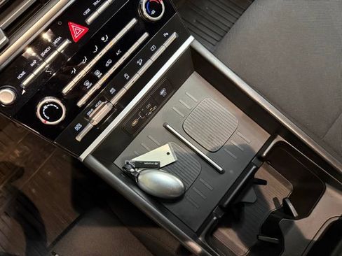 Used 2024 Hyundai Santa Fe SE image 32