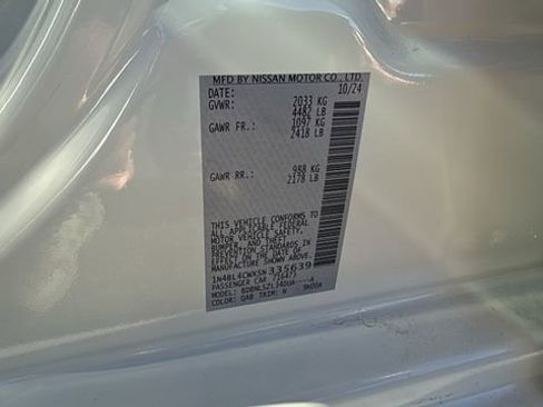 New 2025 Nissan Altima 2.5 SR image 35