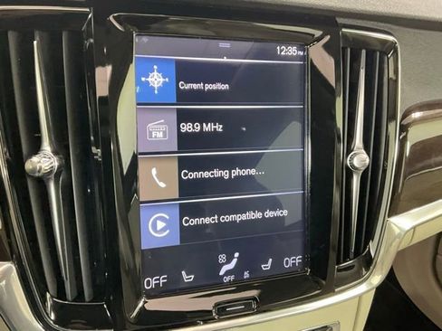 Used 2018 Volvo S90 T5 Momentum w/ Convenience Package AWD/4WD image 12