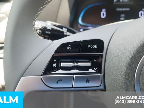 Certified 2025 Hyundai Elantra Sport FWD image 24