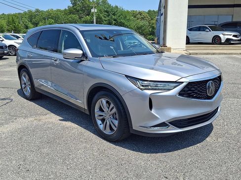 Certified 2023 Acura MDX SH-AWD image 3