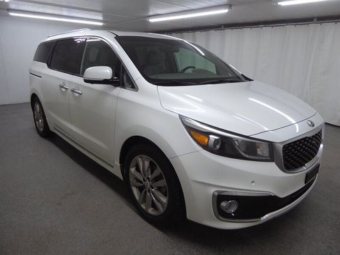 Used 2016 Kia Sedona SX Limited image 1