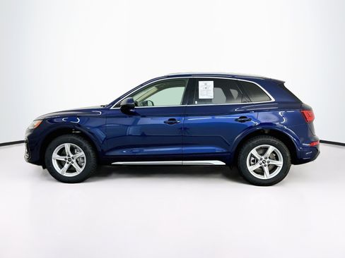 Used 2023 Audi Q5 2.0T Premium w/ Convenience Package AWD/4WD image 4
