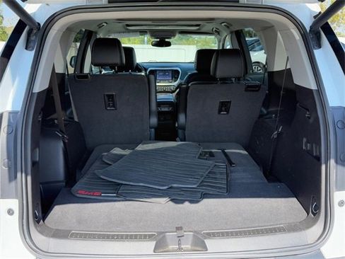 Used 2020 GMC Acadia SLT image 4