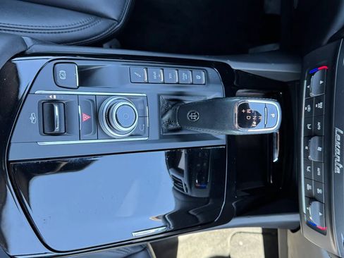 Used 2019 Maserati Levante AWD/4WD image 22