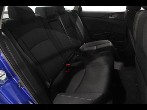Used 2019 Honda Civic EX image 17