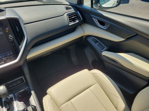 Used 2024 Subaru Ascent Limited w/ Technology Package image 18