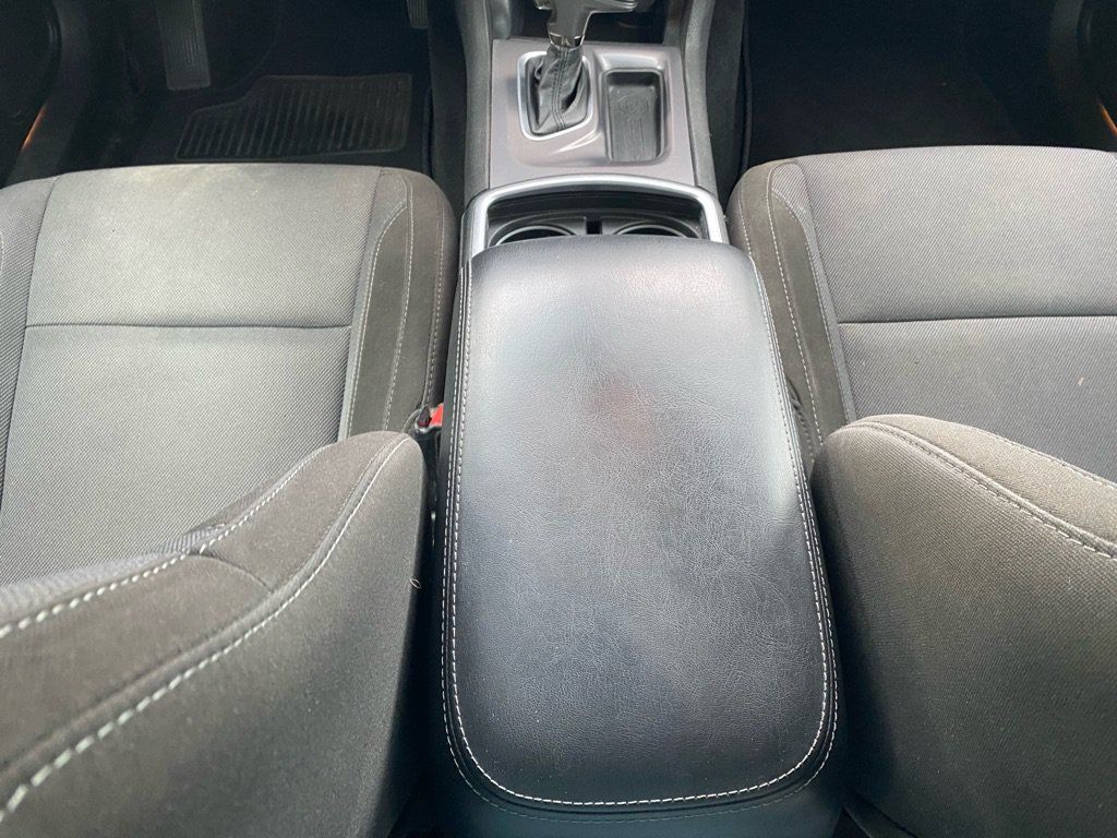 Used 2020 Dodge Charger SXT RWD image 25