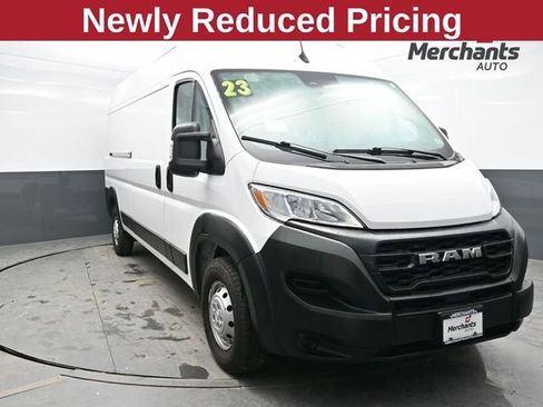 Used 2023 RAM ProMaster 2500 FWD image 1