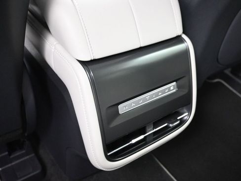New 2026 Lincoln Nautilus Premier AWD/4WD image 28