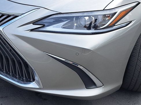 Used 2021 Lexus ES 250 w/ Premium Package AWD/4WD image 33