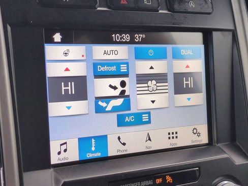 Used 2018 Ford F150 Platinum w/ Technology Package image 31