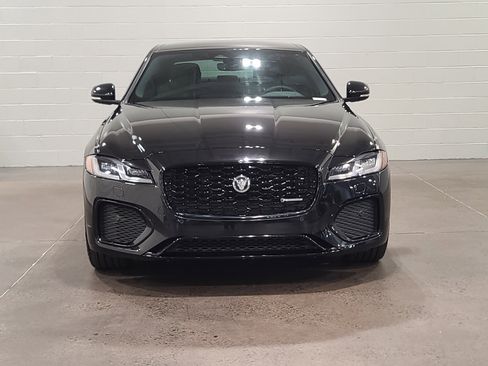 New 2024 Jaguar XF R-Dynamic SE image 9