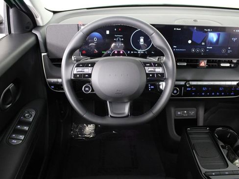 New 2026 Hyundai Ioniq 5 SEL image 17