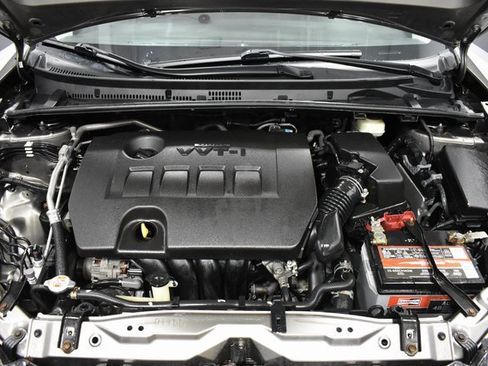 Used 2018 Toyota Corolla L image 28