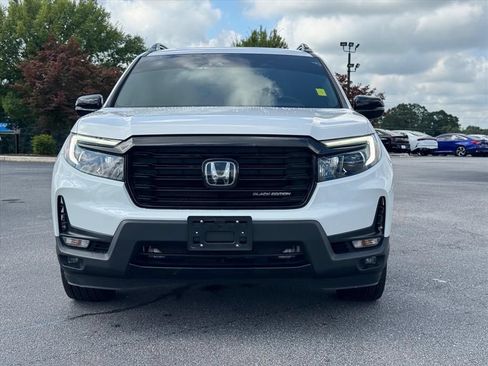 Used 2025 Honda Passport Black Edition image 8