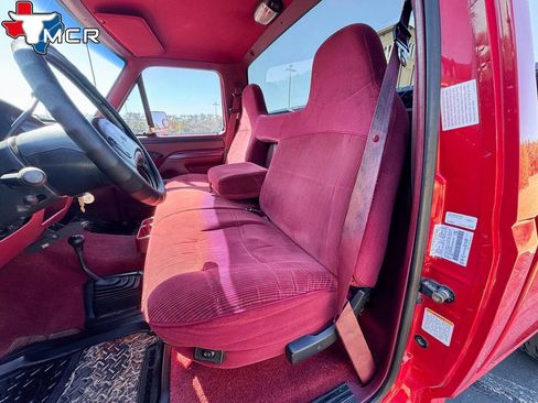 Used 1997 Ford F350 XLT image 25