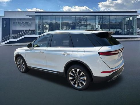 Used 2021 Lincoln Corsair Reserve AWD/4WD image 6