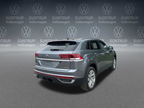 Used 2022 Volkswagen Atlas Cross Sport SE AWD/4WD image 35
