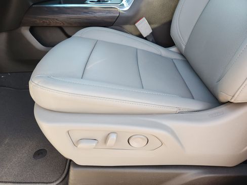 New 2026 GMC Sierra 3500 SLT w/ Texas SLT Premium Package image 28