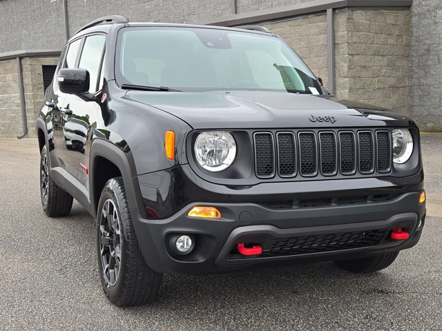 Used 2023 Jeep Renegade Trailhawk AWD/4WD image 14
