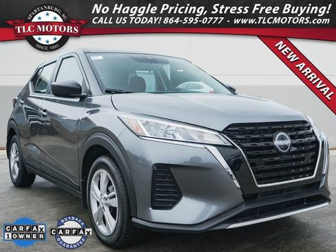 Used 2024 Nissan Kicks S image 1