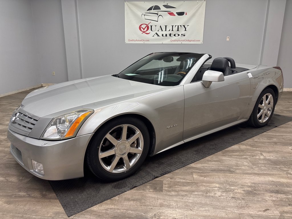 Used 2006 Cadillac XLR RWD image 6