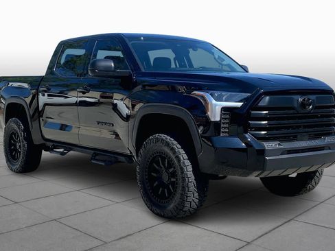 Used 2024 Toyota Tundra SR5 w/ SR5 Premium Package image 3