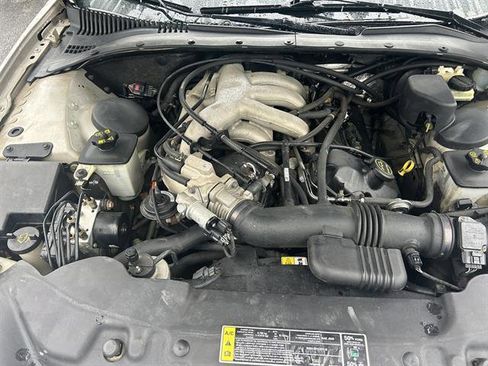Used 2001 Lincoln LS image 20