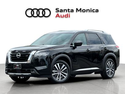 Used 2022 Nissan Pathfinder Platinum w/ Cargo Package