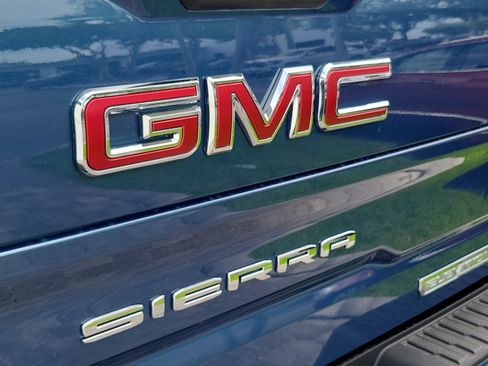 New 2026 GMC Sierra 1500 Elevation w/ Elevation Premium Package AWD/4WD image 8