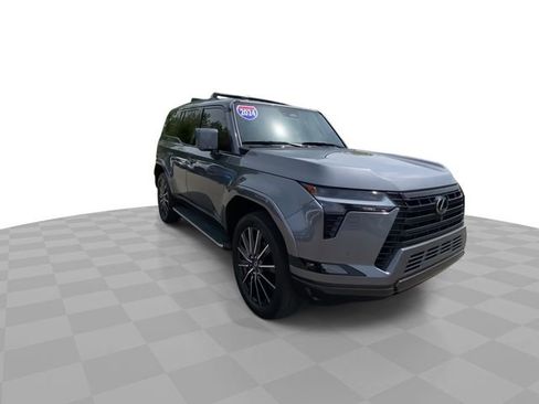 Used 2024 Lexus GX 550 w/ Accessory Package (Z1) AWD/4WD image 4