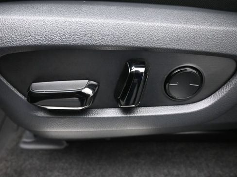 Used 2025 Lexus GX 550 AWD/4WD image 9