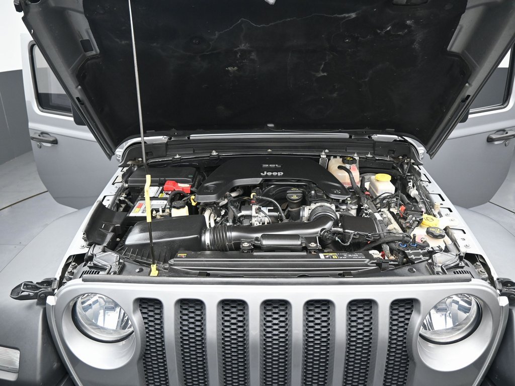Used 2021 Jeep Wrangler Unlimited Sport AWD/4WD image 36