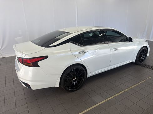 Used 2022 Nissan Altima 2.5 SL image 5