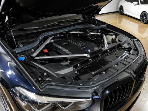 Used 2023 BMW X5 xDrive40i w/ M Sport Package image 55